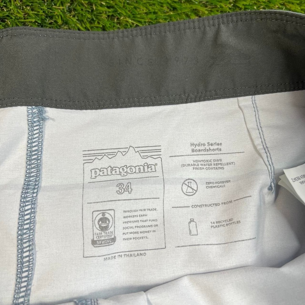 Patagonia Hydro Series Board Shorts Men's 34 Gray Green Stripe Surf Outdoor Y2K - Picture 3 of 8